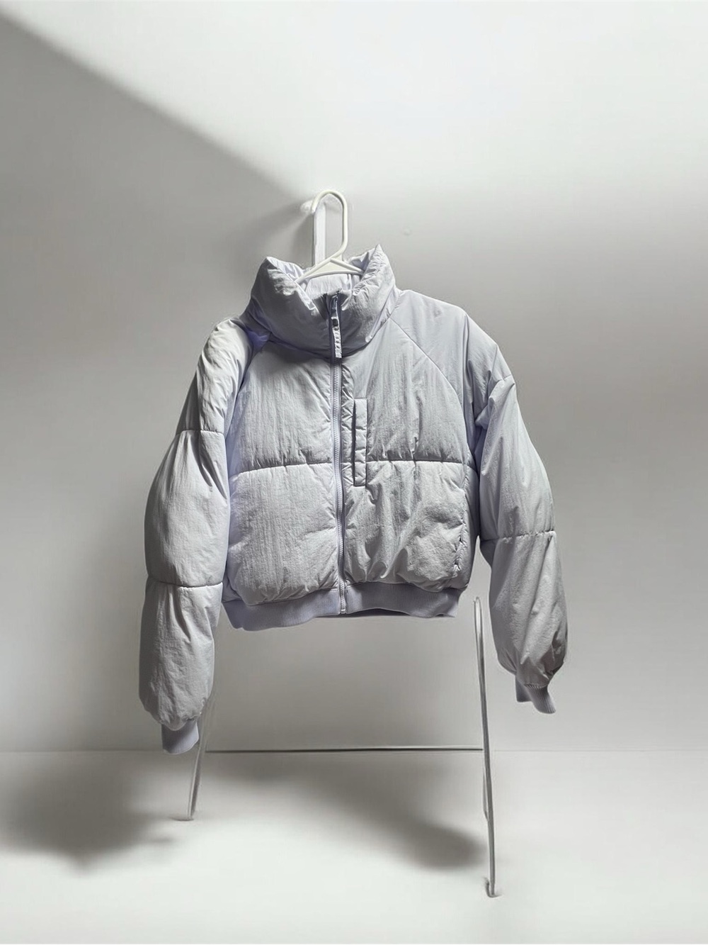 Old Navy Light Gray Cropped Puffer Jacket